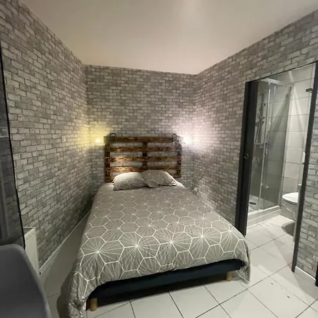 Apartment Au Coin D'la Rue *