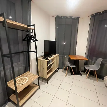 Au Coin D’la Rue Appartamento Calais